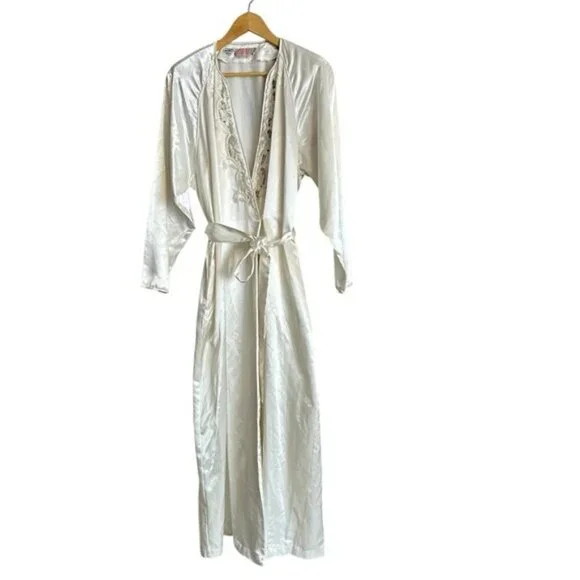 VTG Emily Daniell Ivory Nightgown RobeRomantic Coquette, Old Hollywood Glam